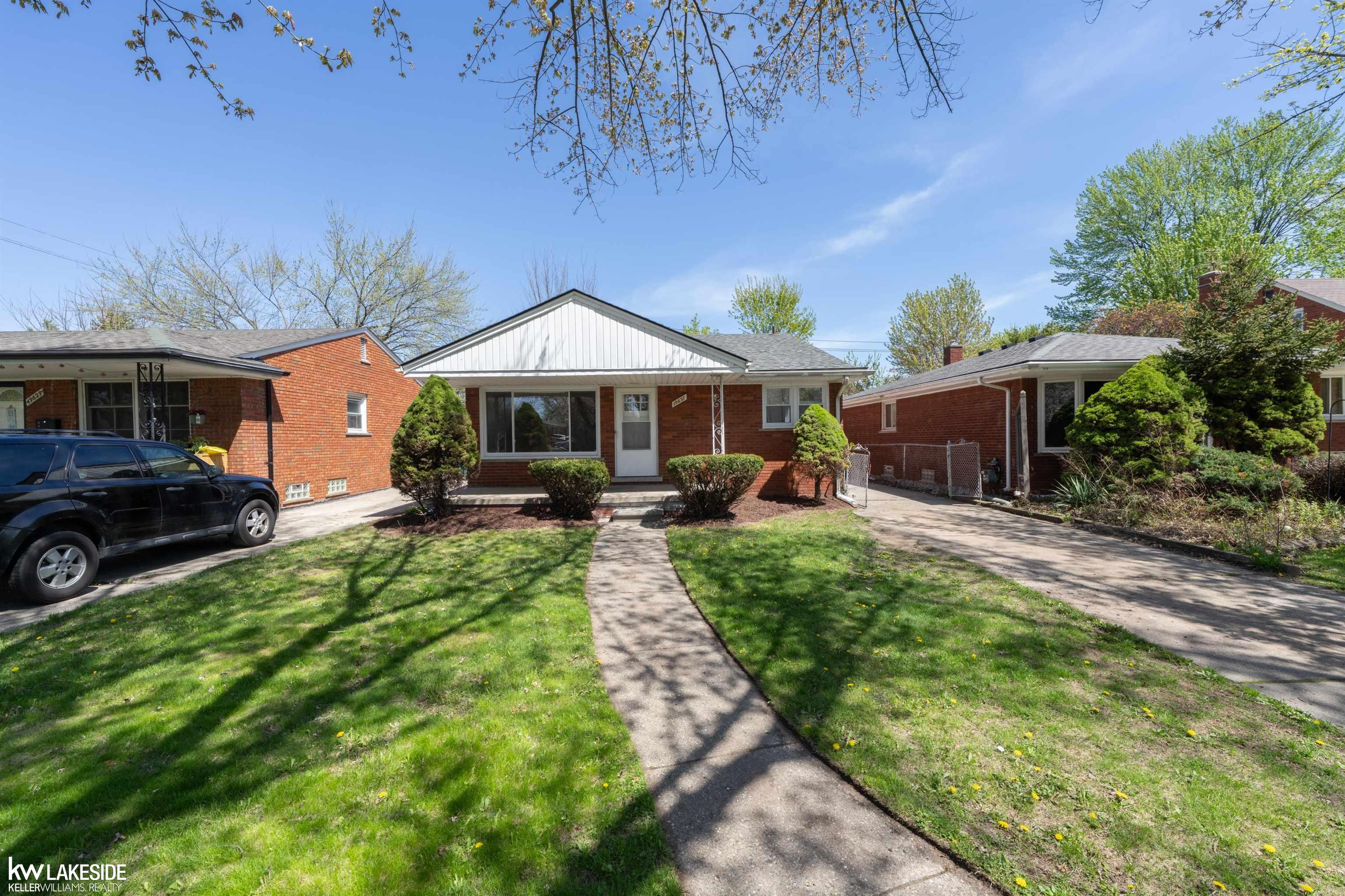 19637 Country Club Drive