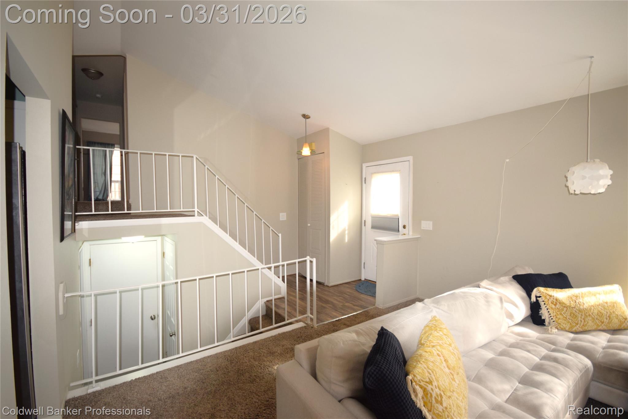 1141 Pine Ridge Court