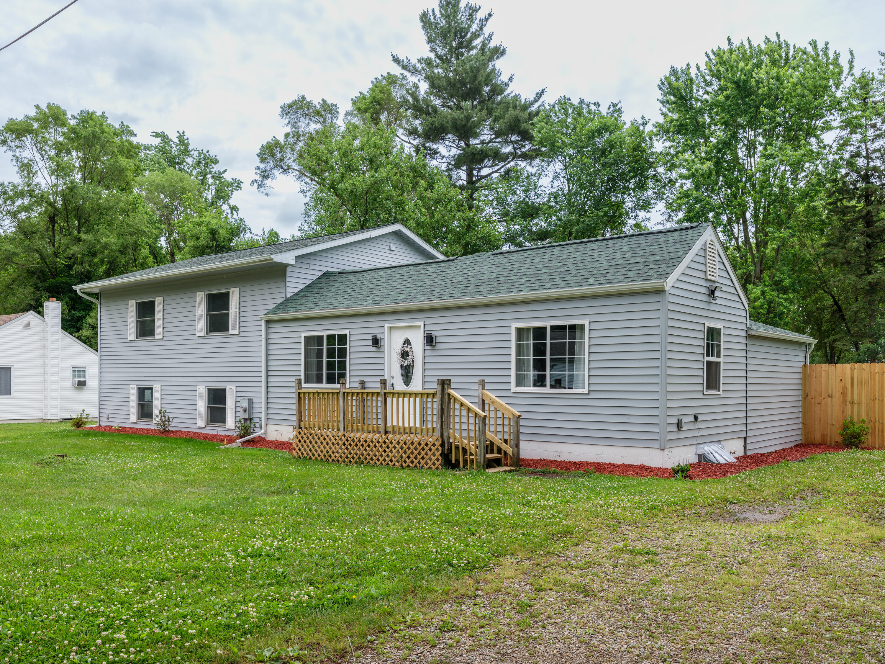 Portage City, Michigan 49002, United States, 4 Bedrooms Bedrooms, ,3 BathroomsBathrooms,Residential,Active,173108