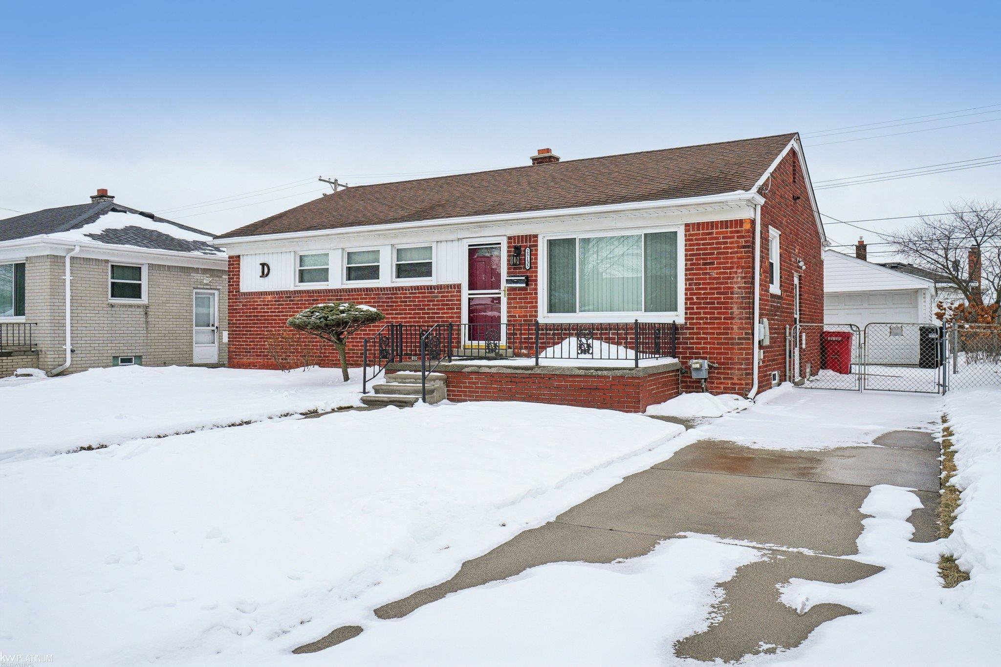 25135 Normandy Street