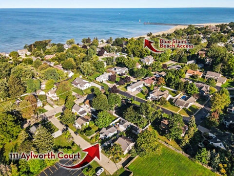 Tiny photo for 111 Aylworth Court, South Haven City, MI 49090 (MLS # 69026054486)