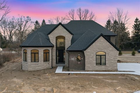 12020 Encore Court Shelby Charter Township MI 48315