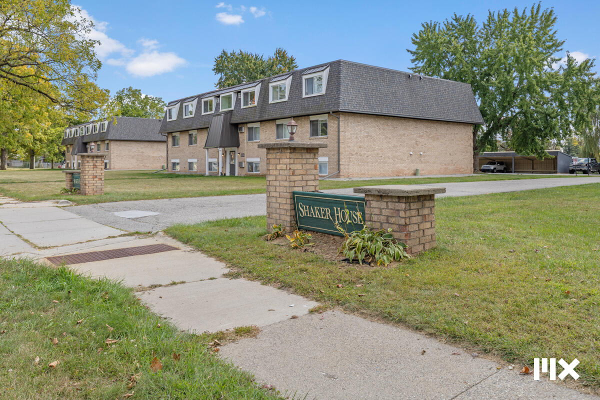 757 W Shepherd Street