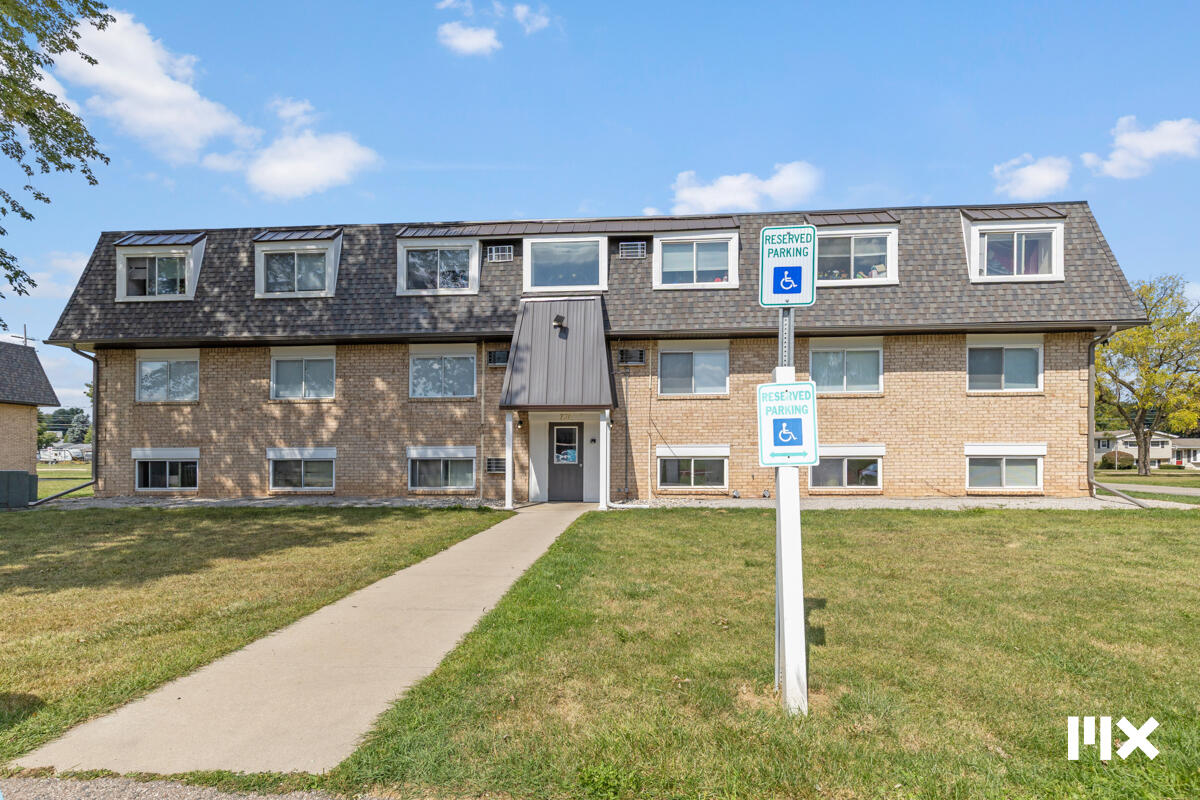 757 W Shepherd Street