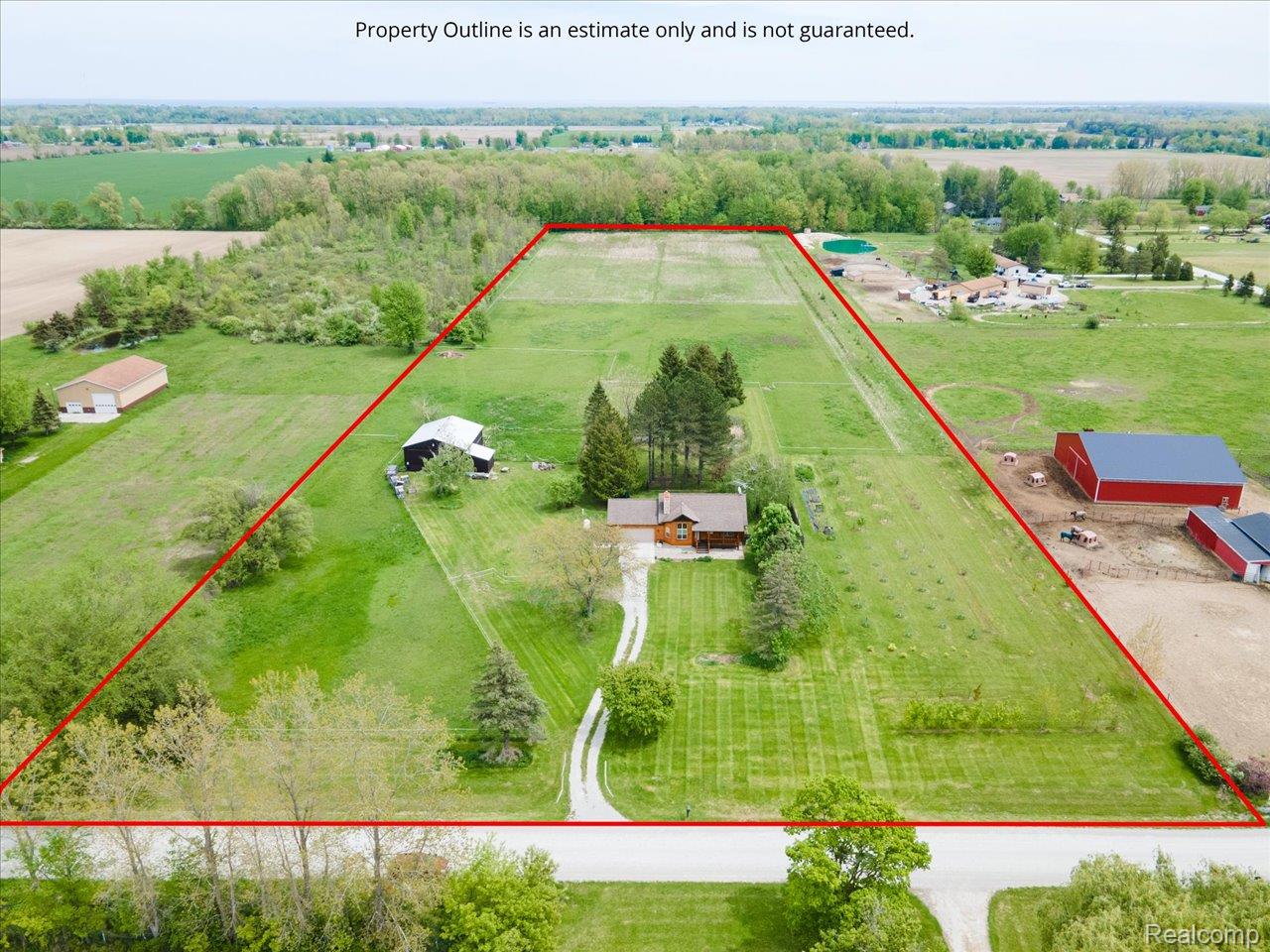 Fort Gratiot Charter Township, Michigan 48059, United States, 2 Bedrooms Bedrooms, ,1 BathroomBathrooms,Residential,Pending,159487