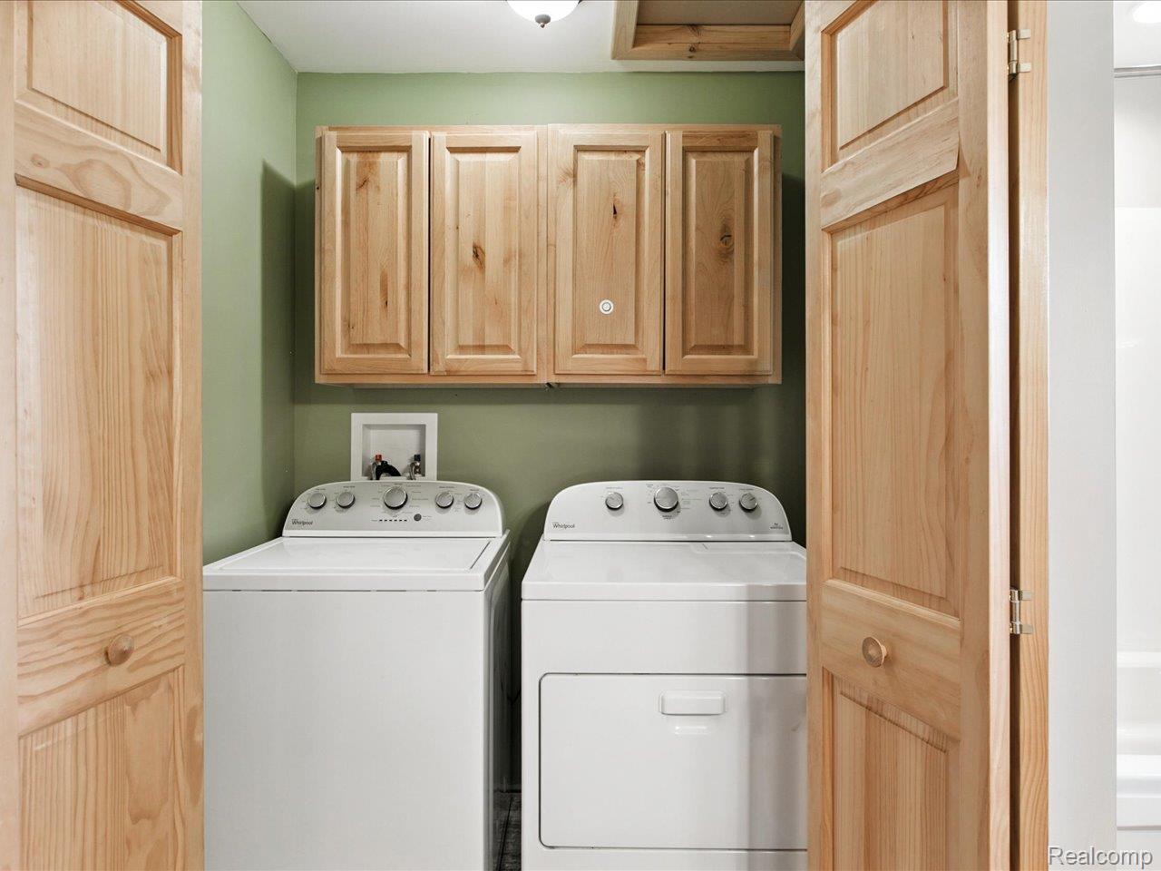 Fort Gratiot Charter Township, Michigan 48059, United States, 2 Bedrooms Bedrooms, ,1 BathroomBathrooms,Residential,Pending,159487