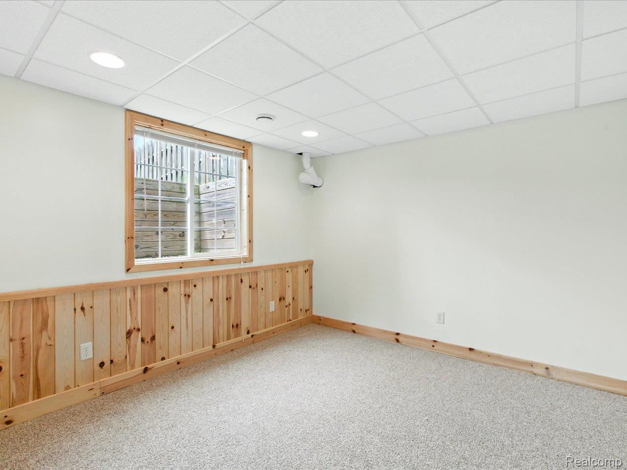 Fort Gratiot Charter Township, Michigan 48059, United States, 2 Bedrooms Bedrooms, ,1 BathroomBathrooms,Residential,Pending,159487