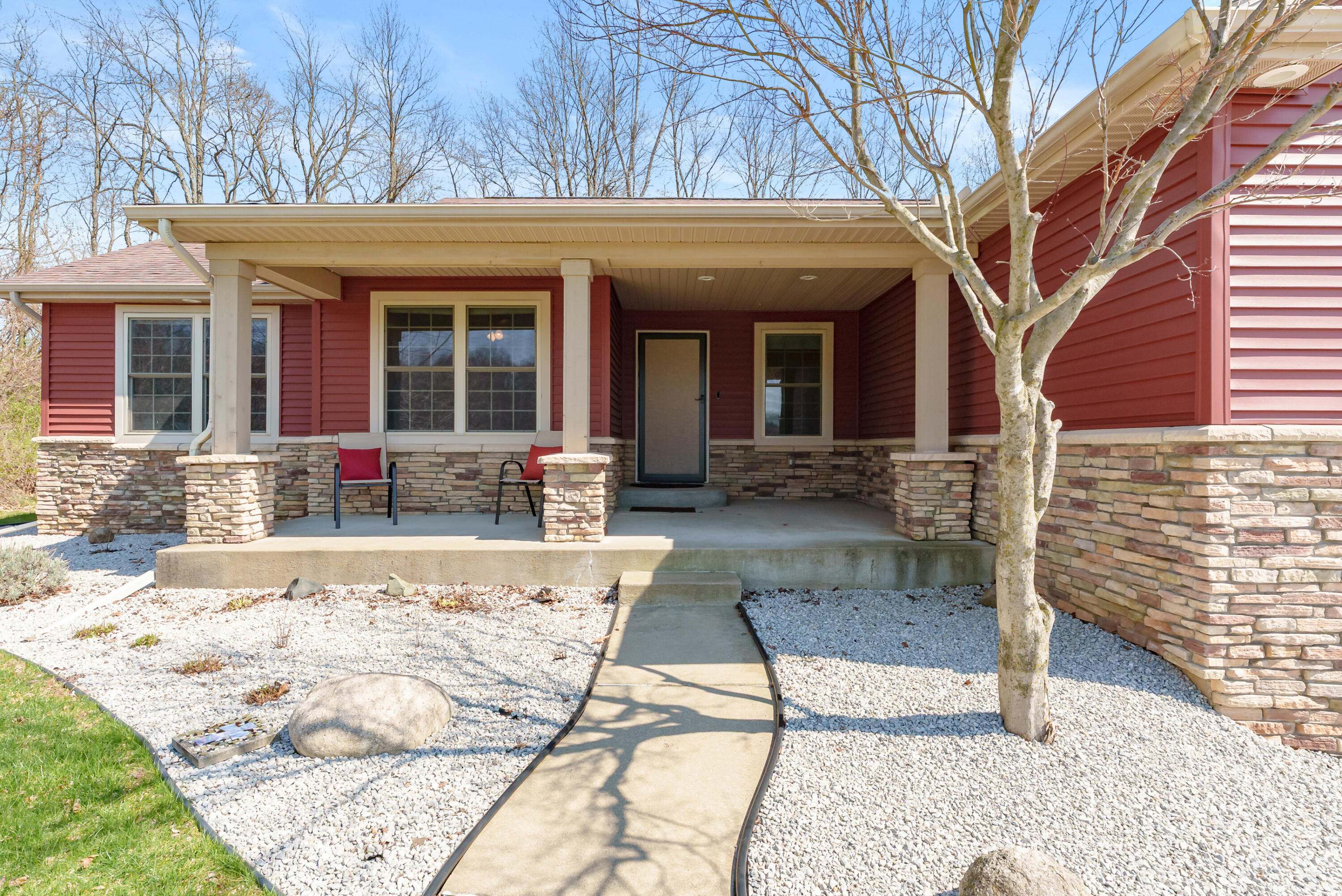 3992 Marietta Circle