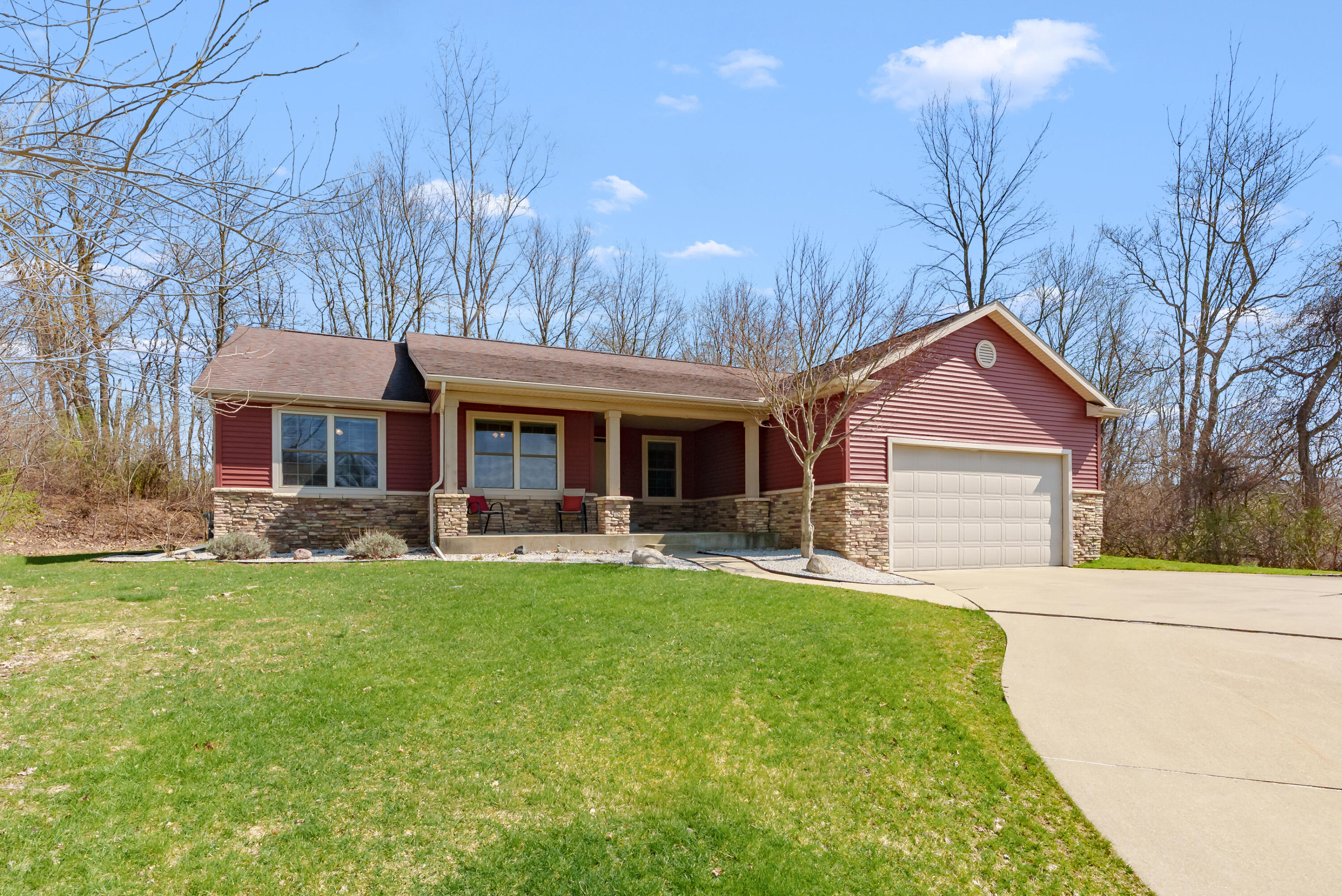 3992 Marietta Circle