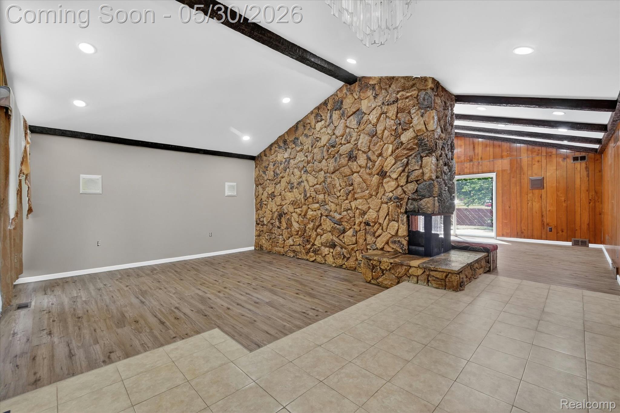 28013 Roan Drive