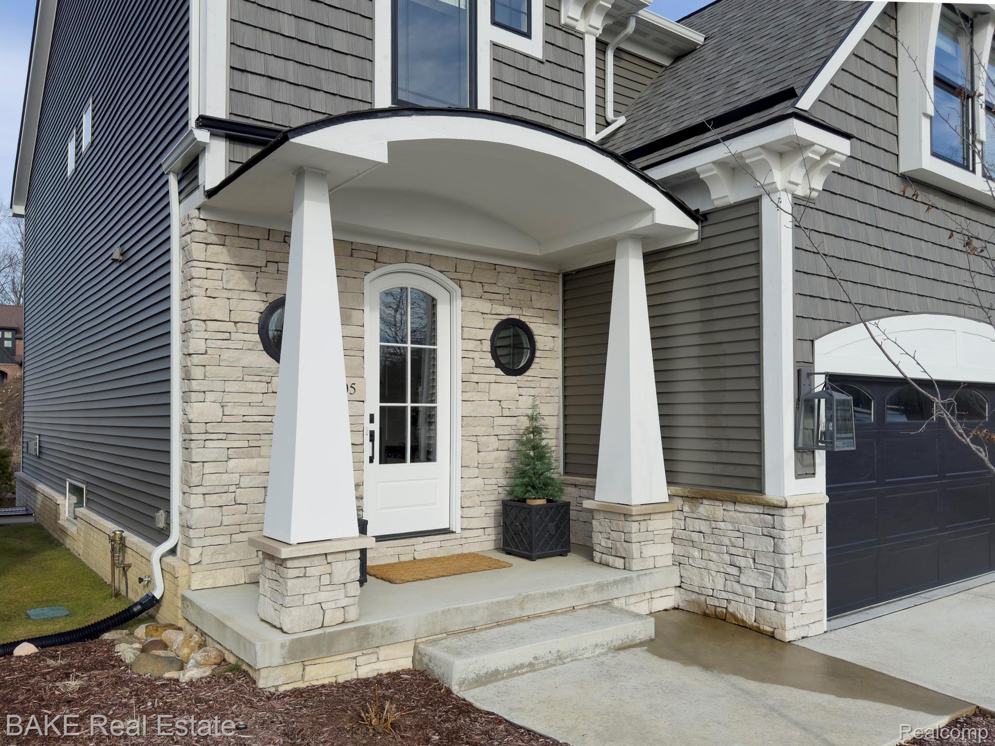 205 Mountain View Lane