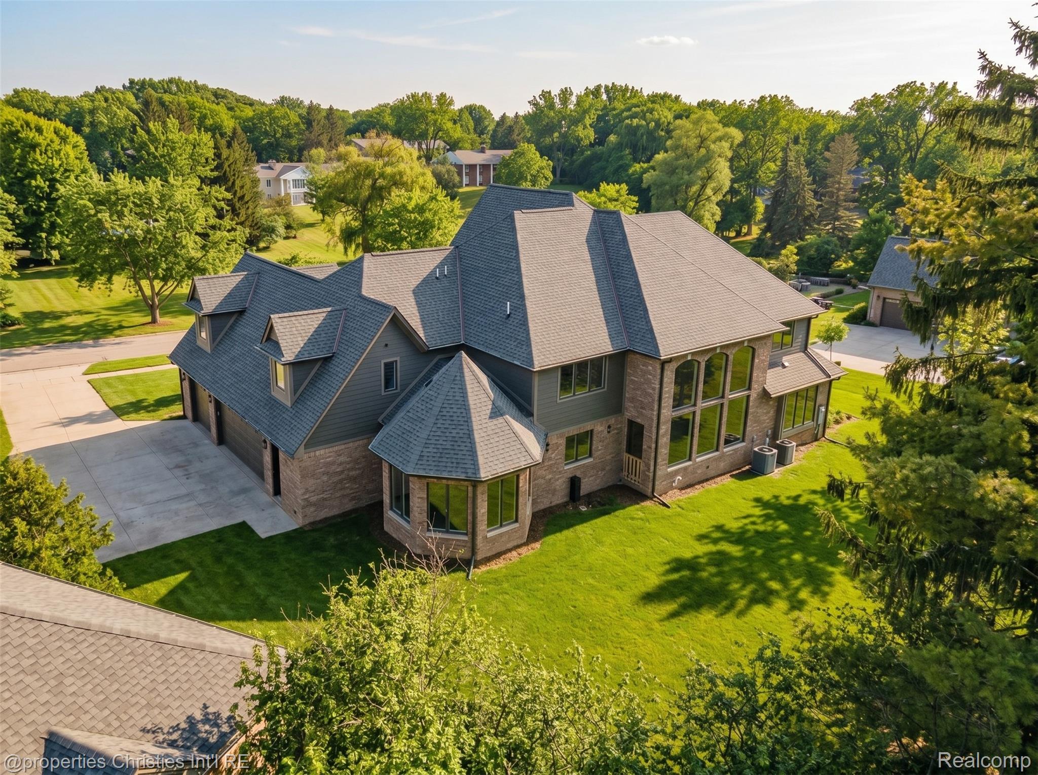 3080 Chickering Court