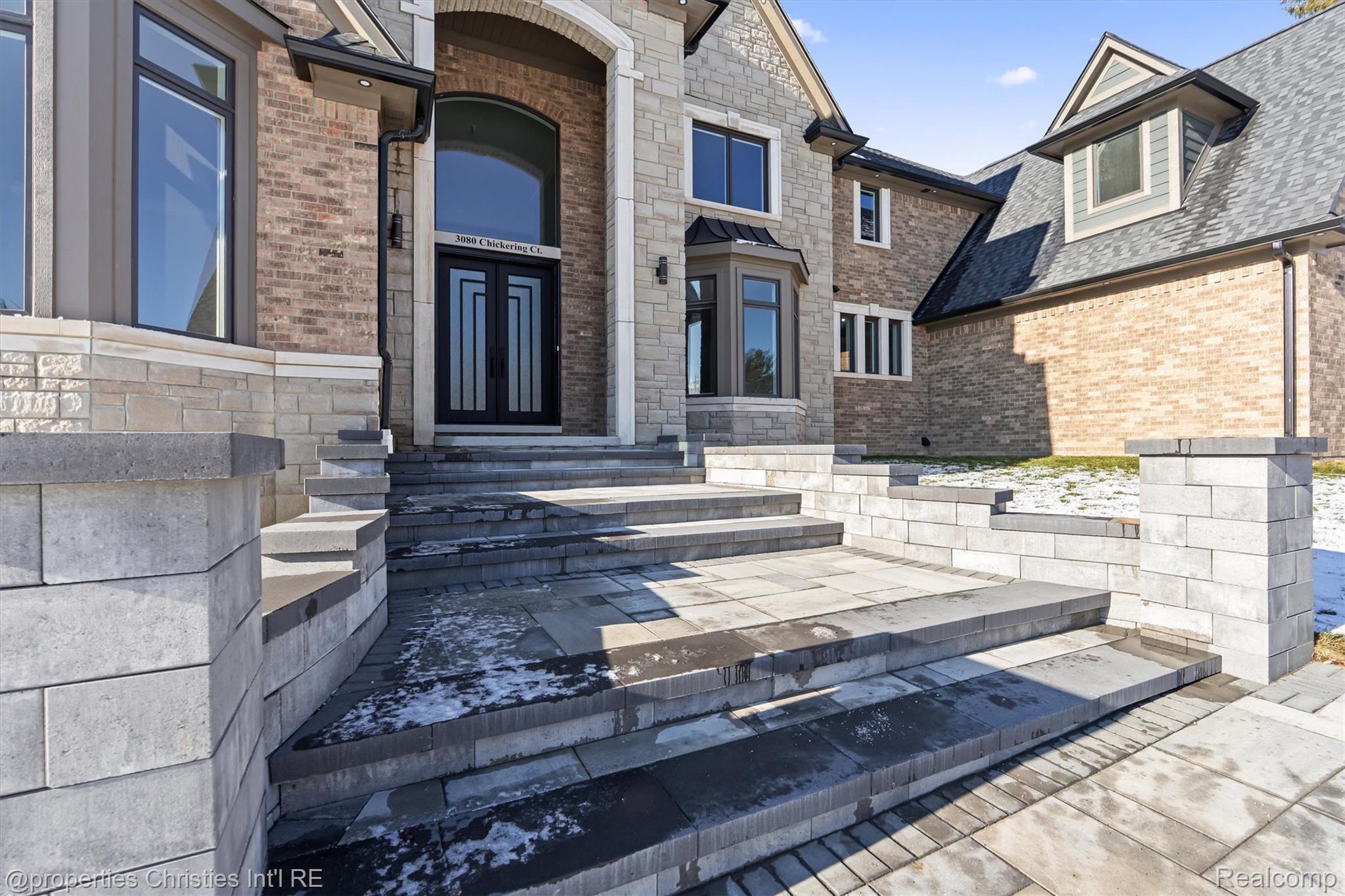 3080 Chickering Court