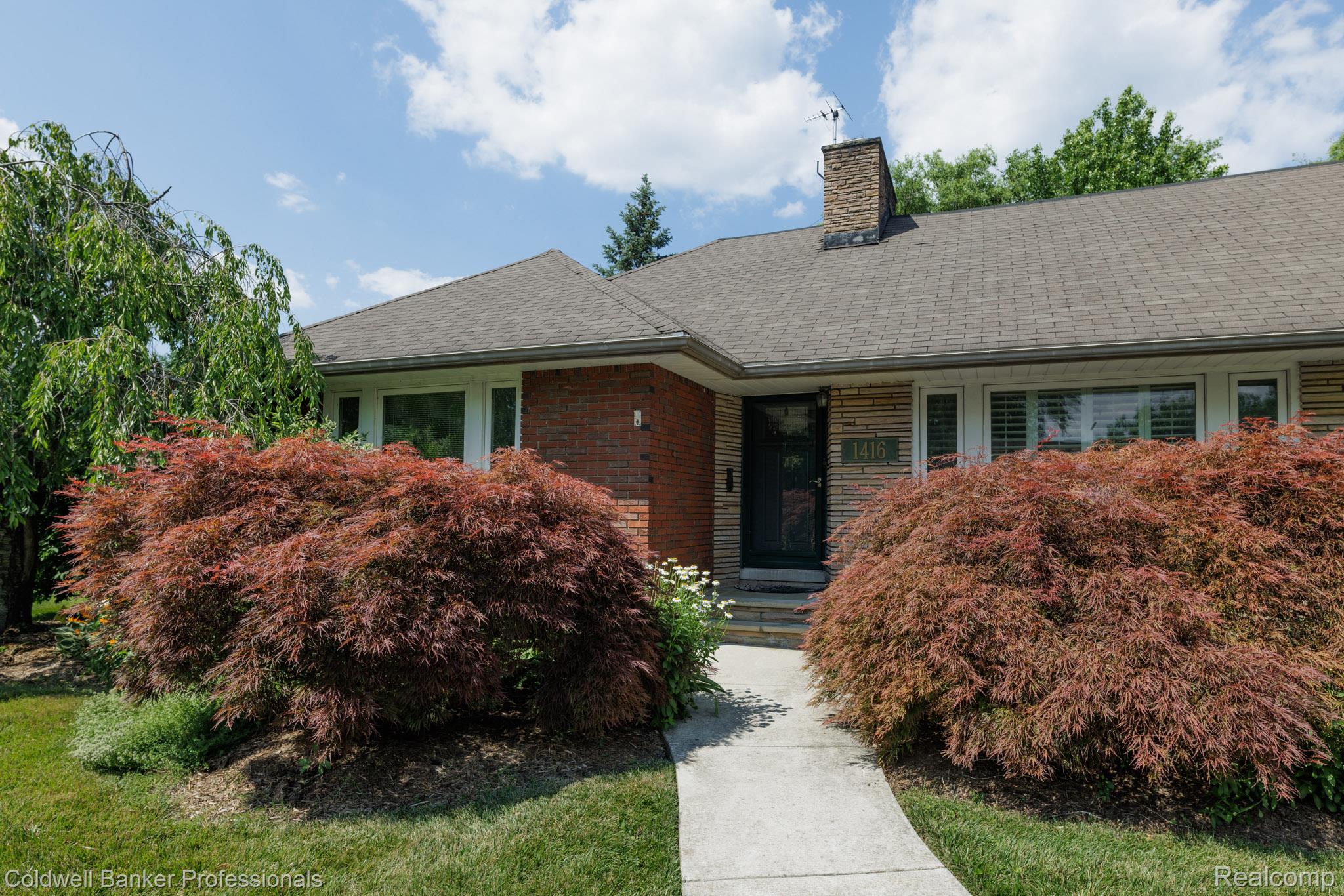 1416 N Renaud Road