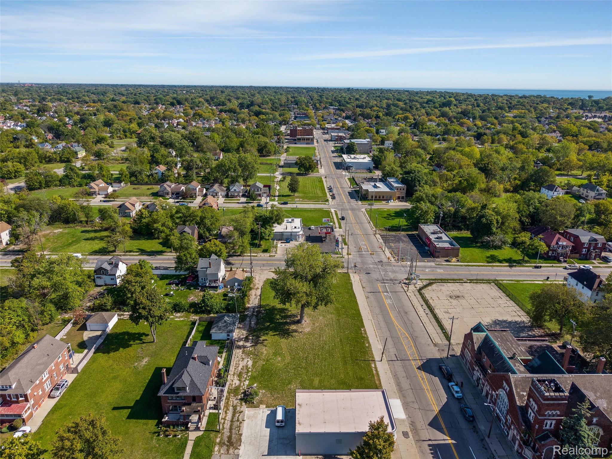 14345 Kercheval Street