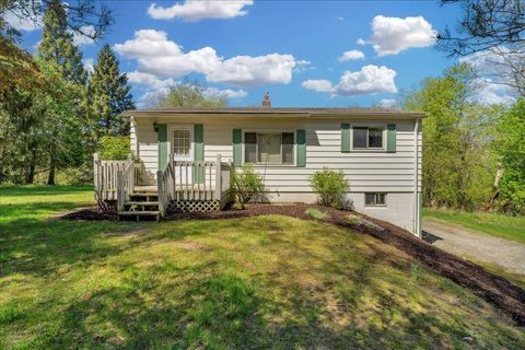 125 N SASHABAW Road Brandon Charter Township Oakland MI 48462