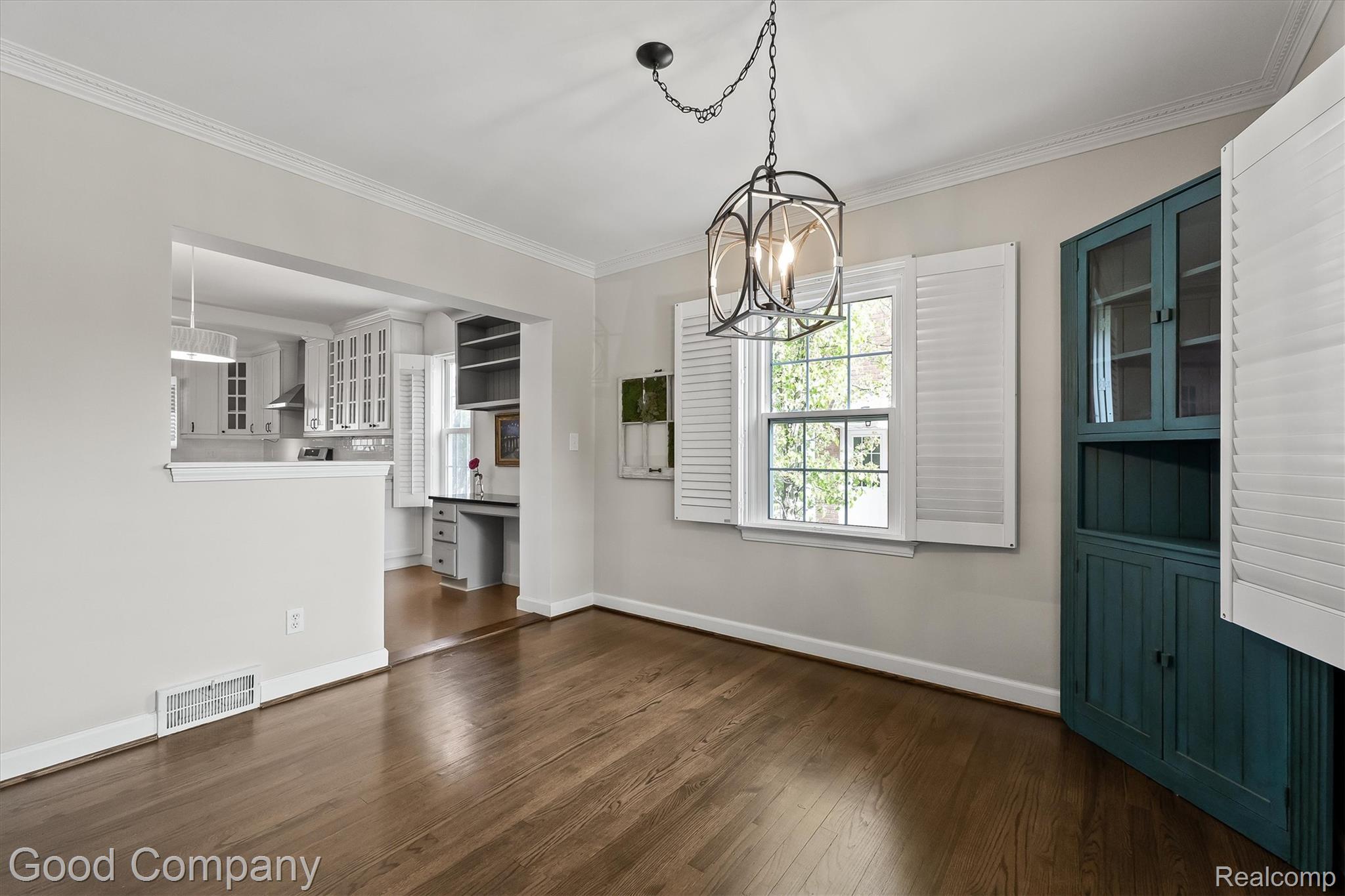 317 Wesley Street