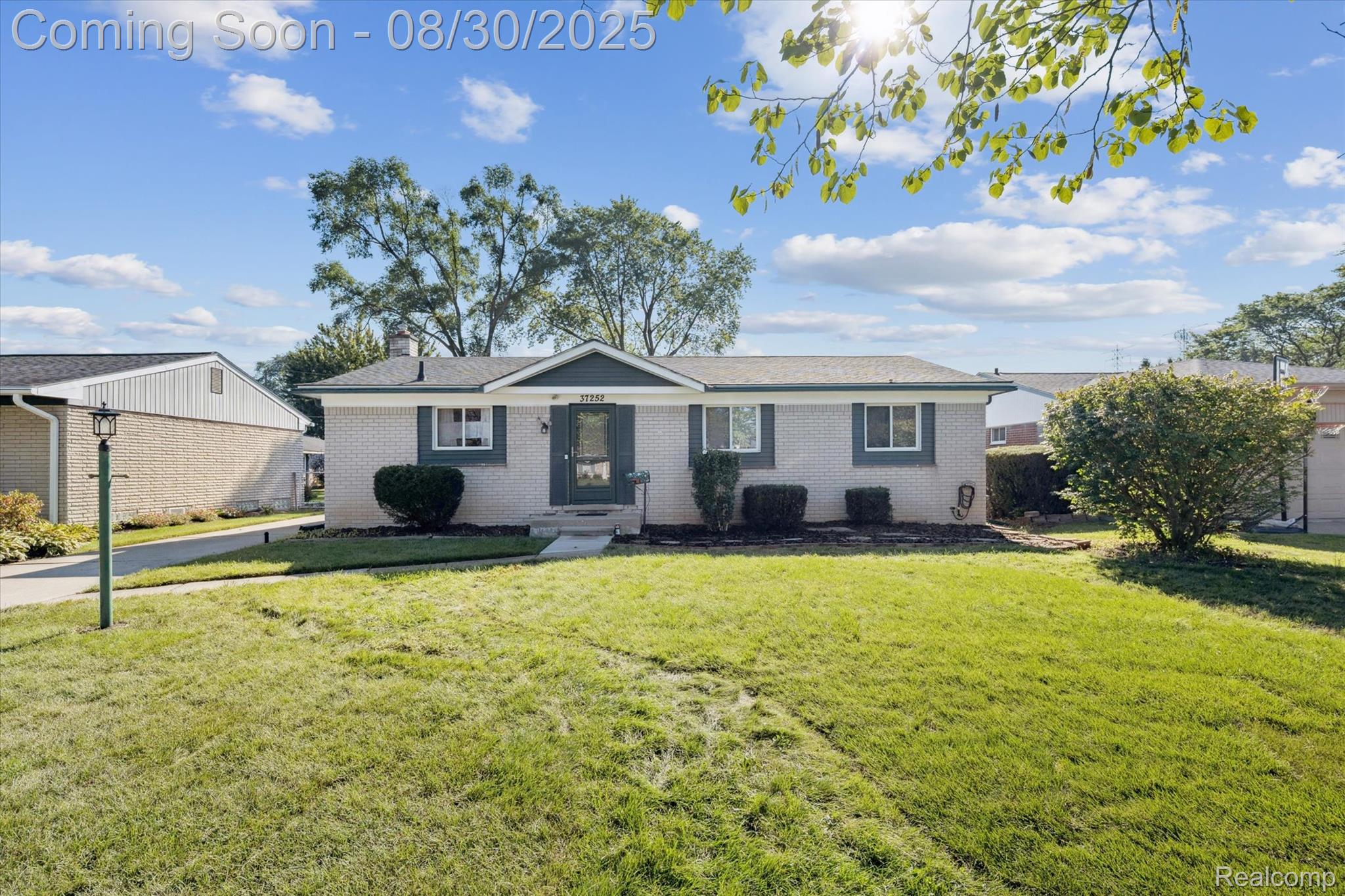 37252 Belcrest Drive