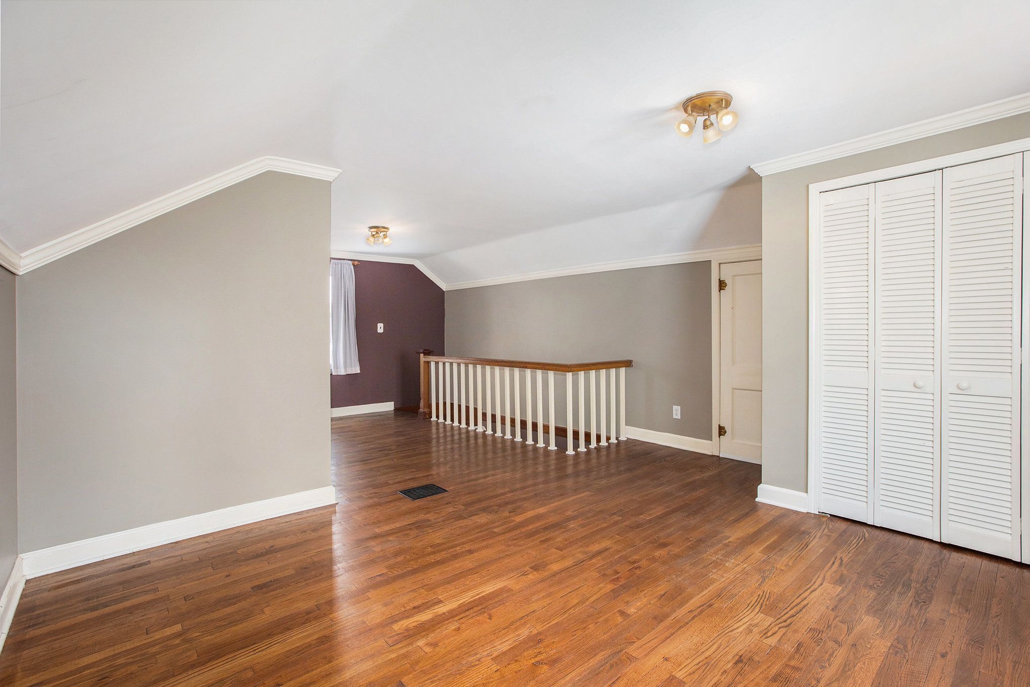 Lincoln Park City Wayne, Michigan 48146, United States, 3 Bedrooms Bedrooms, ,2 BathroomsBathrooms,Residential,Pending,126048