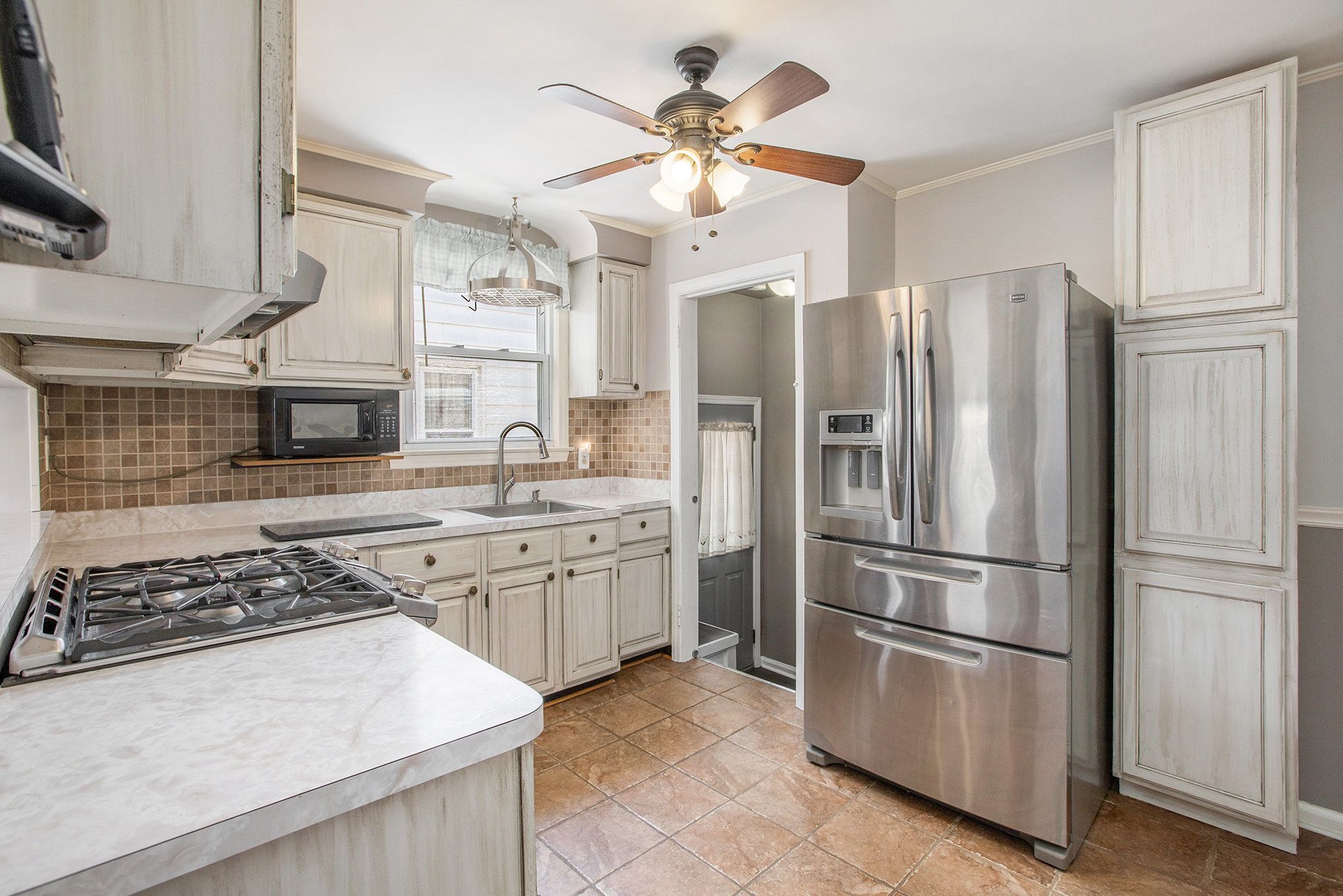 Lincoln Park City Wayne, Michigan 48146, United States, 3 Bedrooms Bedrooms, ,2 BathroomsBathrooms,Residential,Pending,126048