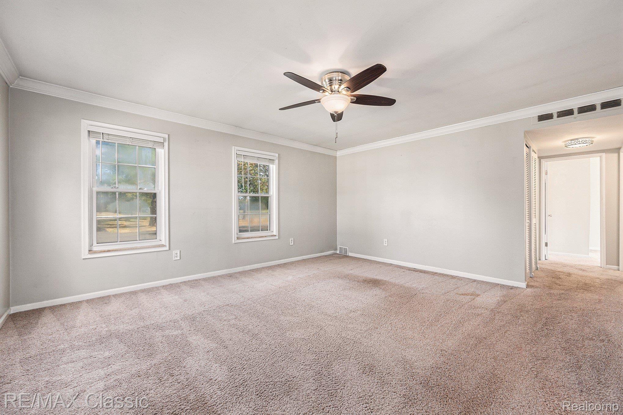 39527 Village Wood Road