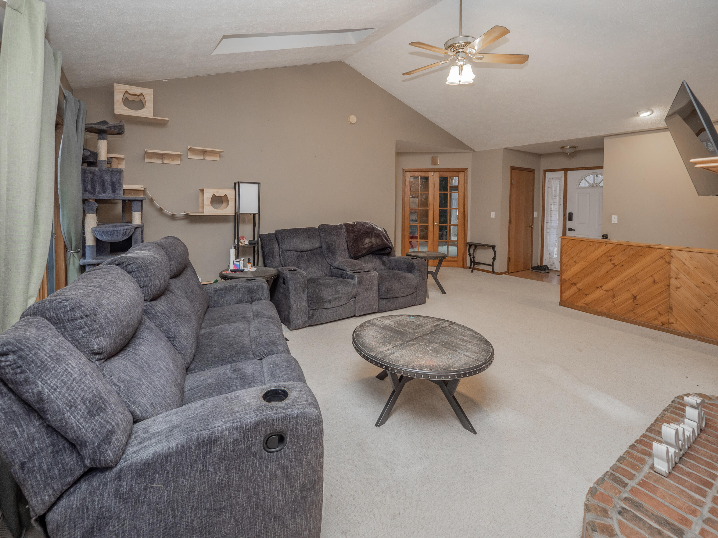 1009 Sherwood Forrest Trail