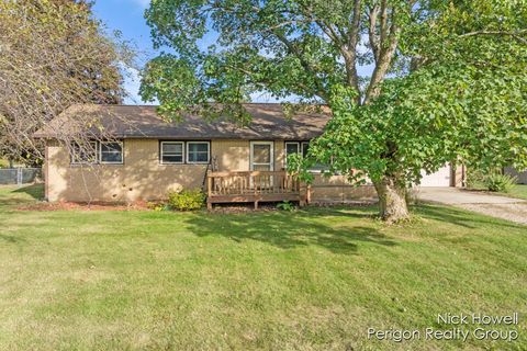 26131 M 40 Almena Township MI 49055