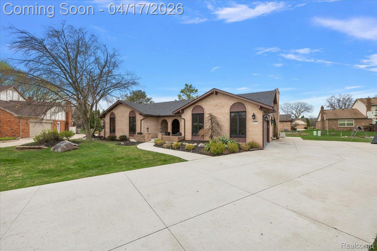 34765 Northland Drive