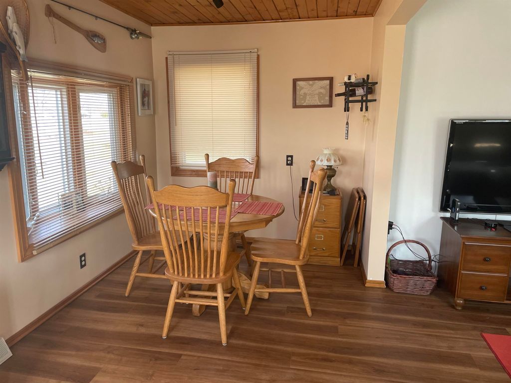 listing image 41