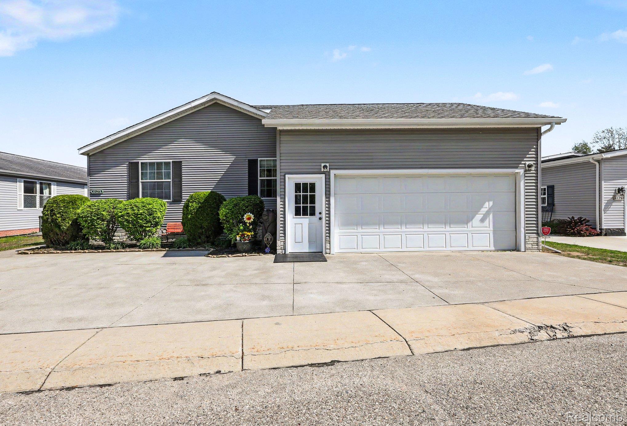 6175 S Branch Lane