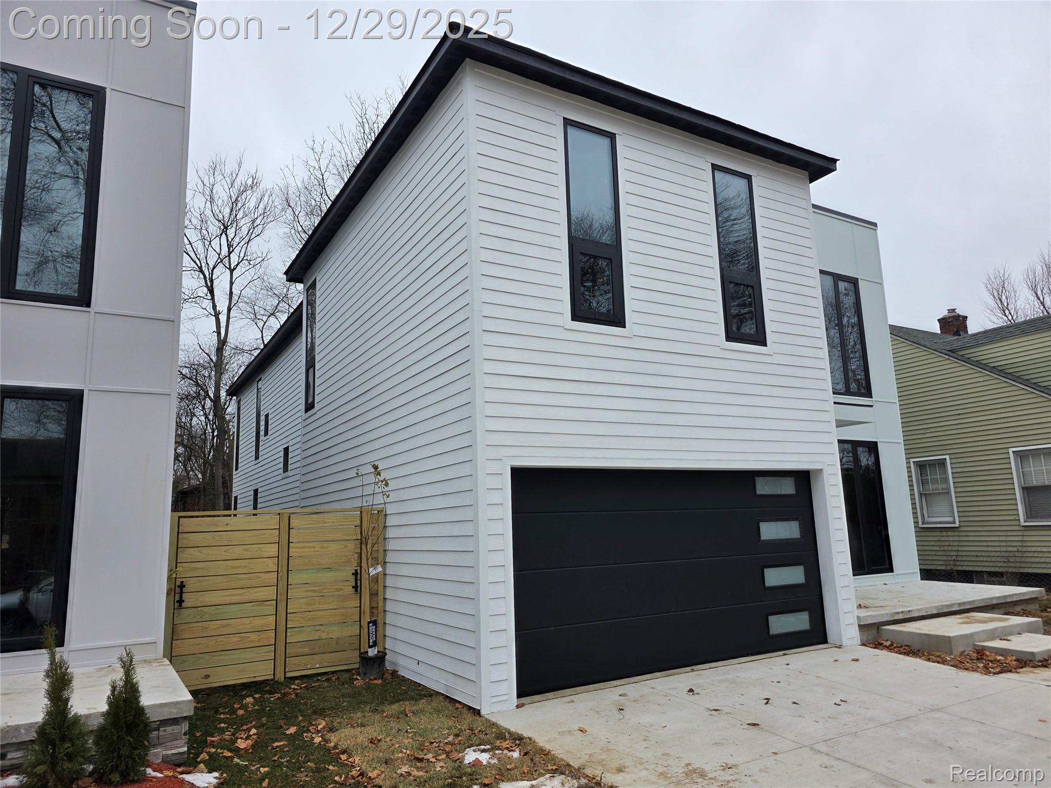 1837 N Washington Avenue