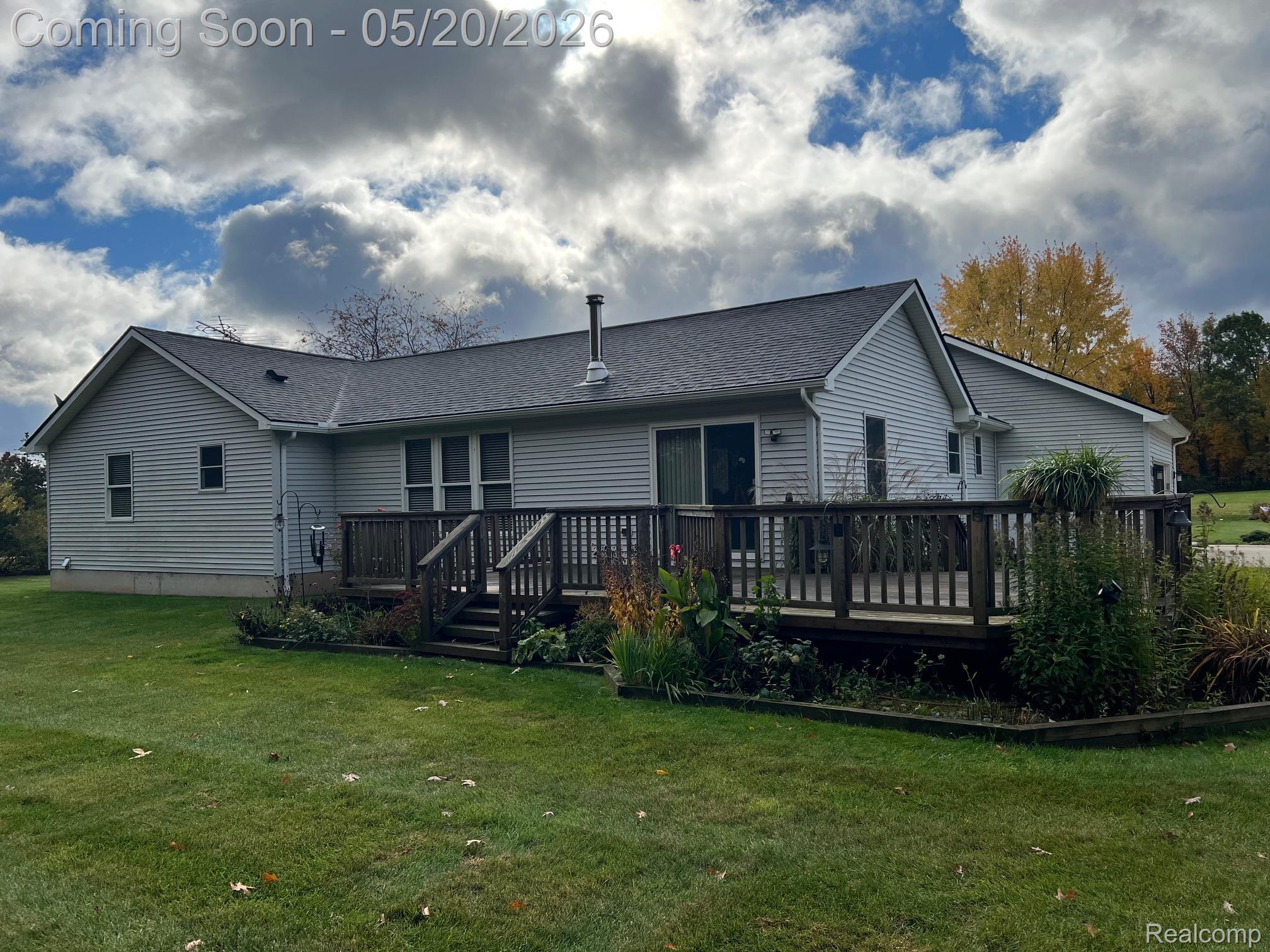 6895 Fairway Vista