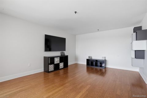 Tiny photo for 300 Riverfront Dr #24D, Detroit City, MI 48226 (MLS # 20261039308)