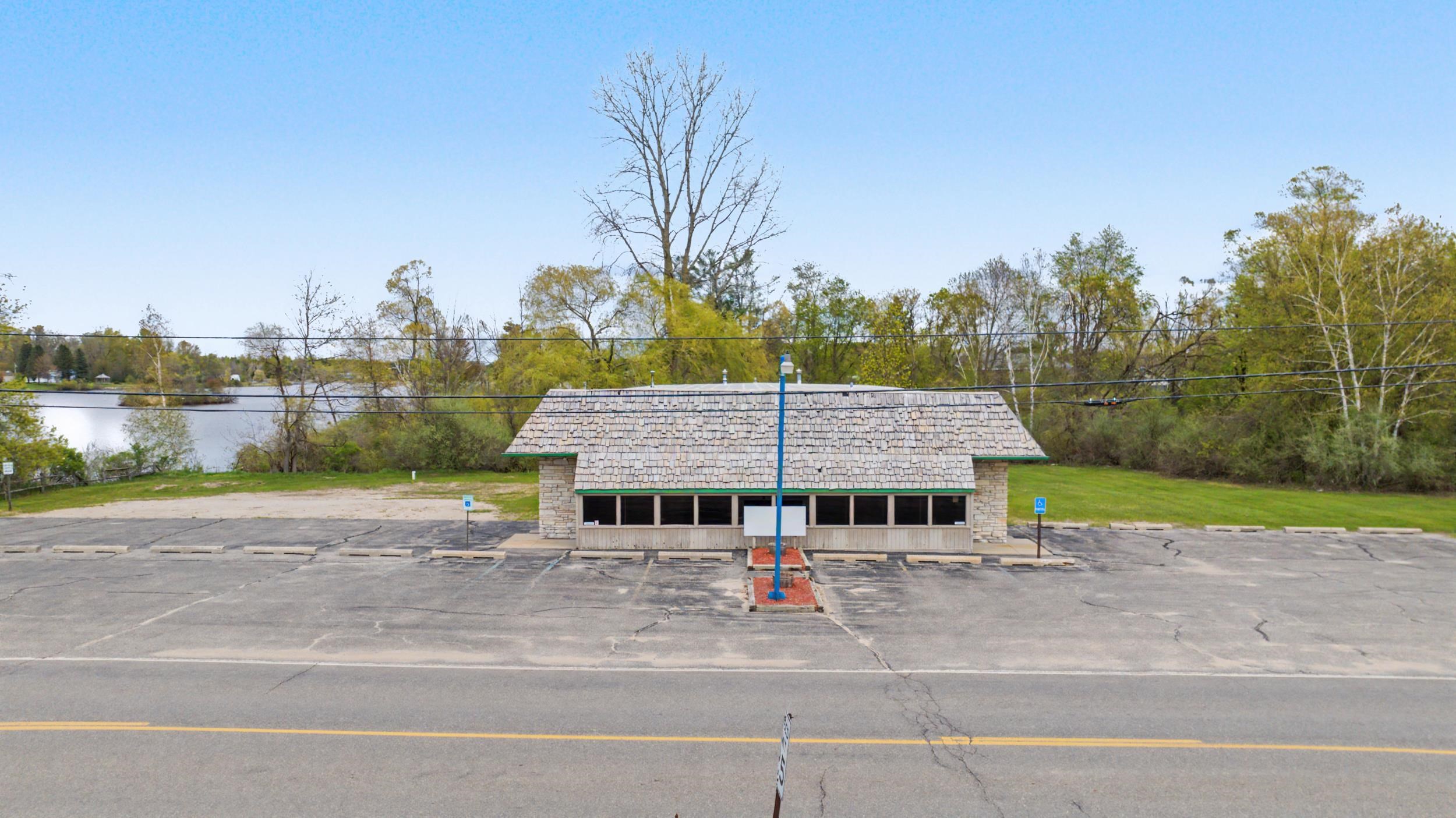3520 N Woodruff Road