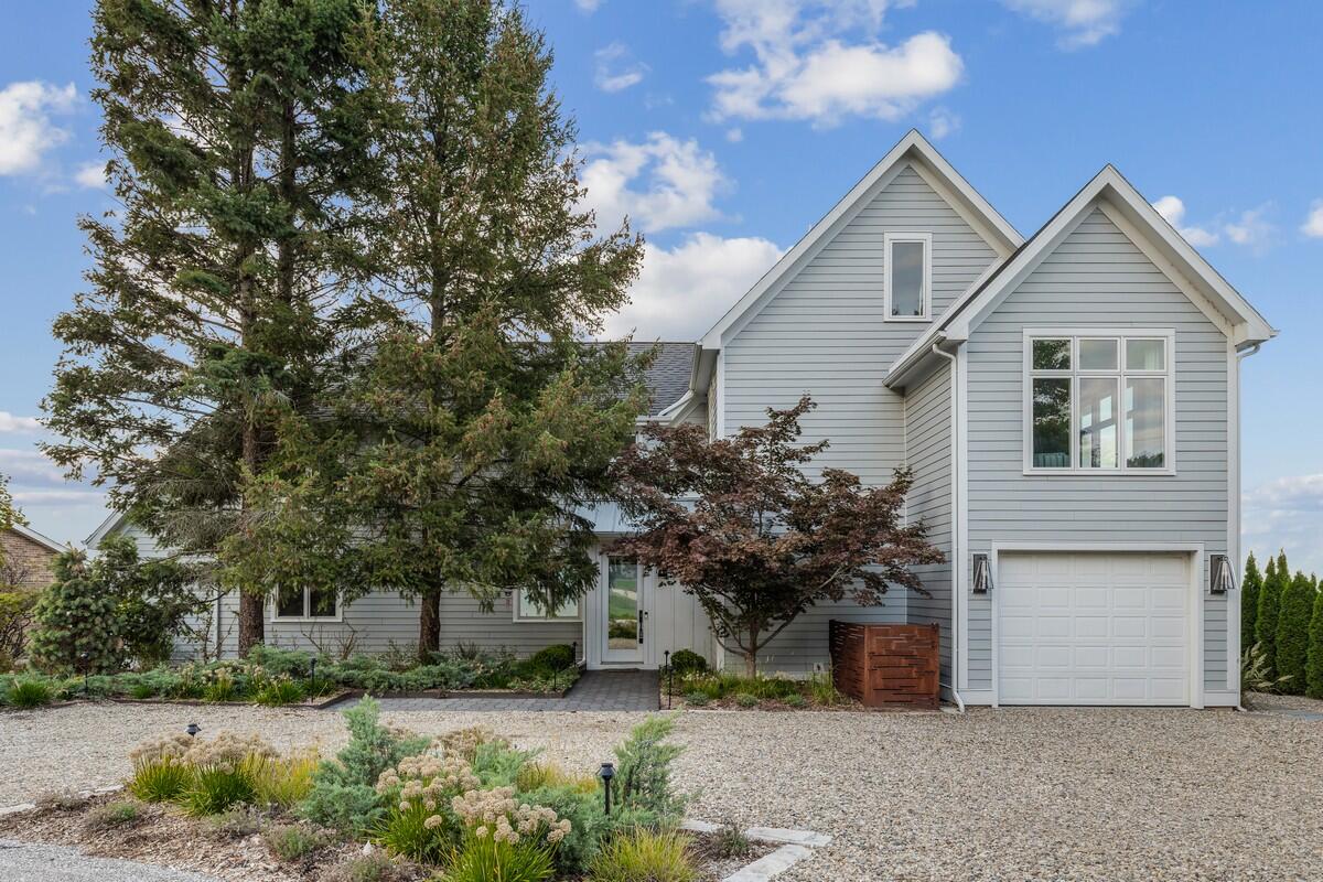 49005 E Mckean Drive