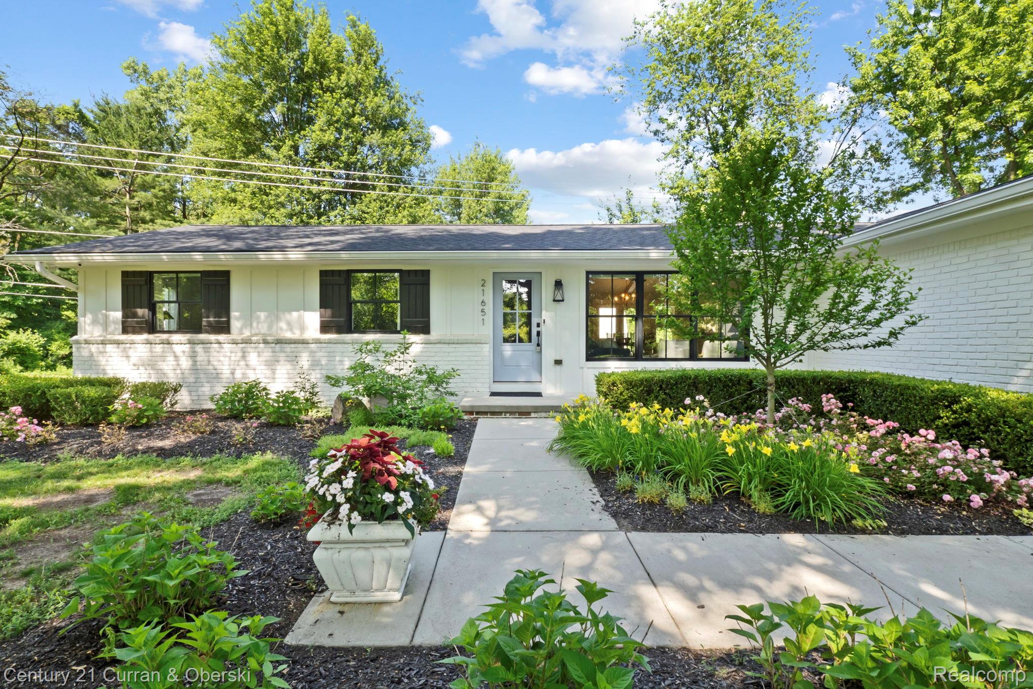 21651 Currie Road