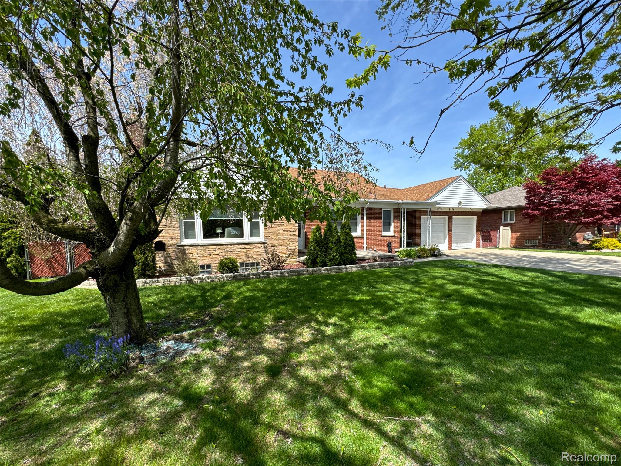 9424 Allen Road