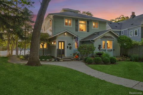 4123 Windiate Park Drive Waterford Charter Township MI 48329