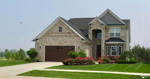 437 Corinth Circle Dundee Village Monroe MI 48131