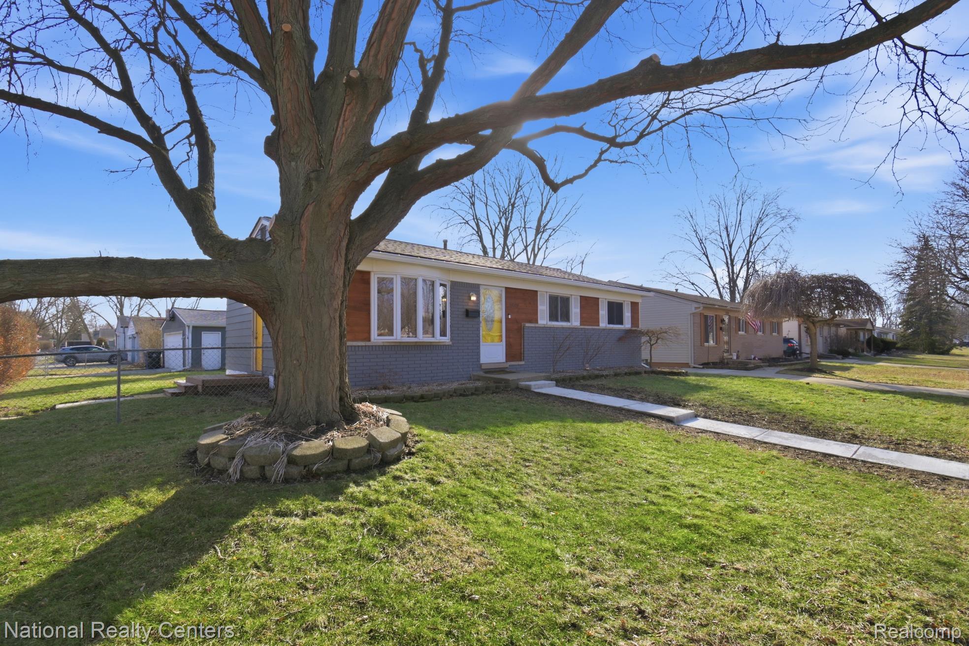 39209 Nottingham Street