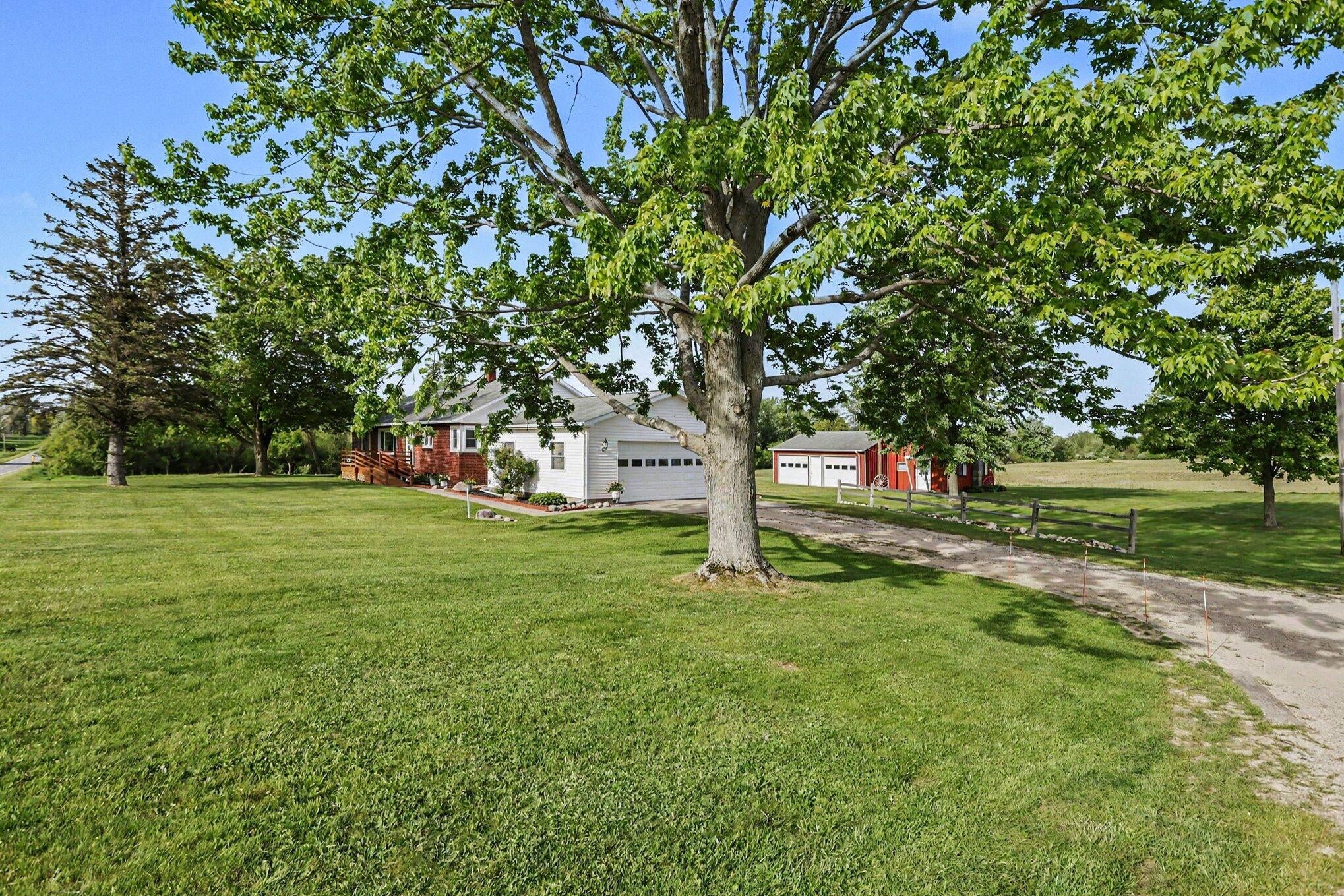 5494 Old Pipestone Road