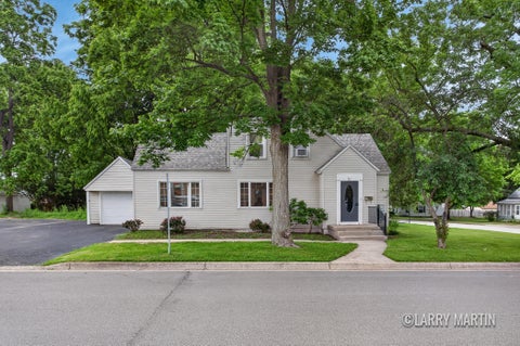 Photo of 224 S Weaver Avenue, Fremont City, MI 49412 (MLS # 65026030447)