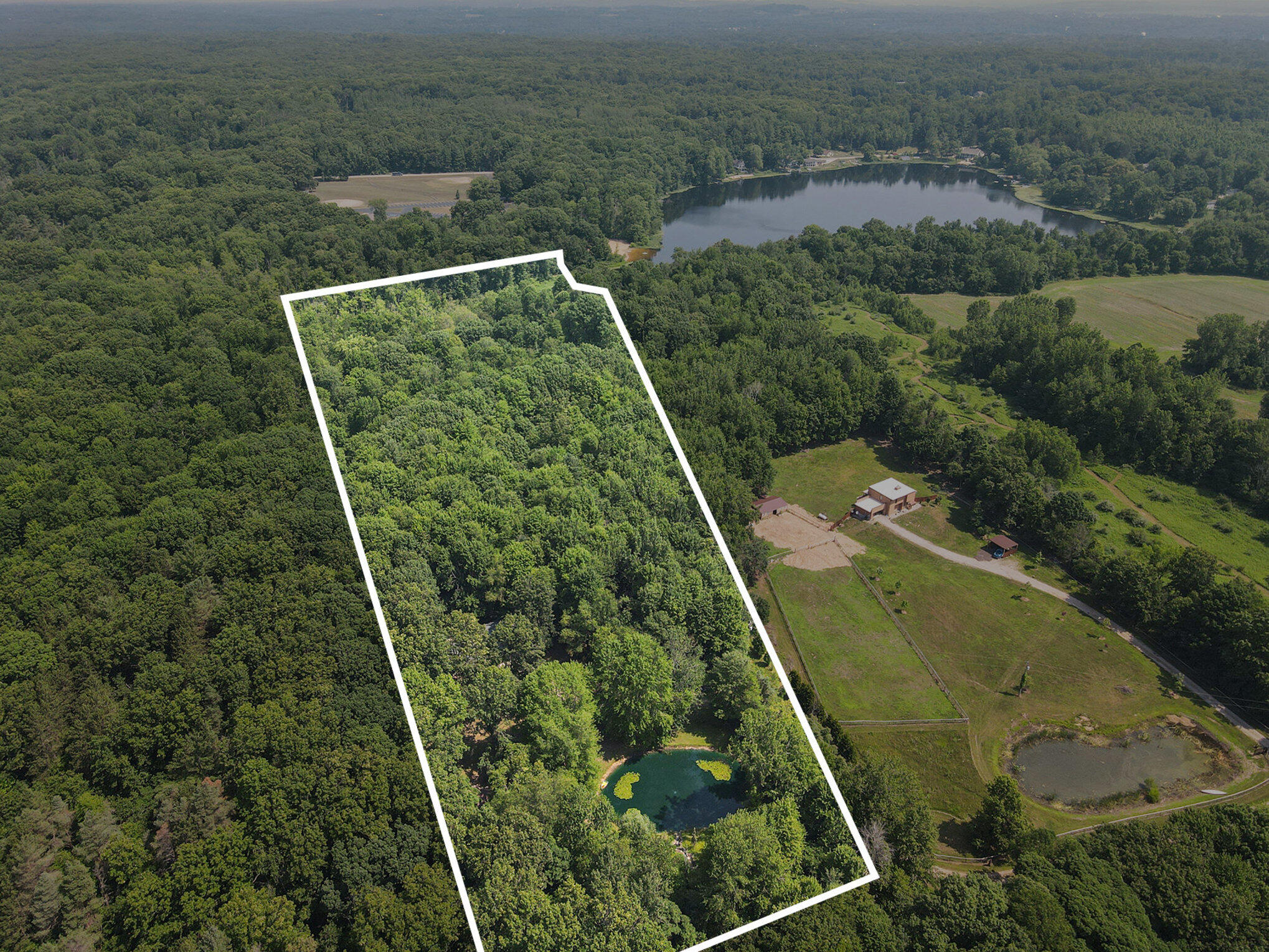 3537 Lake Ridge Lane