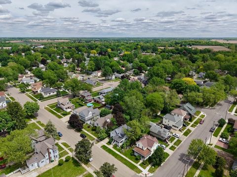 Tiny photo for 202 Mackinaw Street, Durand City, MI 48429 (MLS # 5050208859)