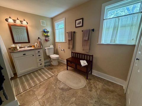 Tiny photo for 202 Mackinaw Street, Durand City, MI 48429 (MLS # 5050208859)