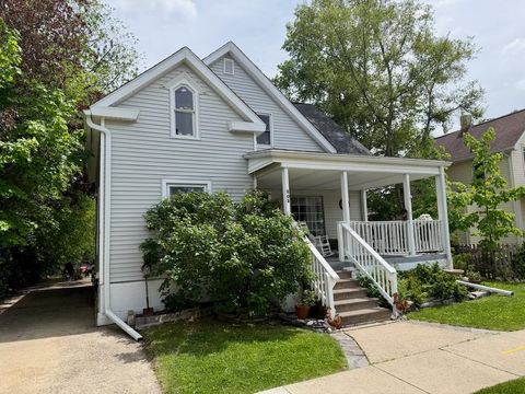 Tiny photo for 202 Mackinaw Street, Durand City, MI 48429 (MLS # 5050208859)