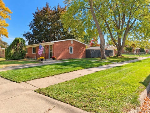 Tiny photo for 20412 Luna Street, Clinton Charter Township, MI 48035 (MLS # 20261083236)