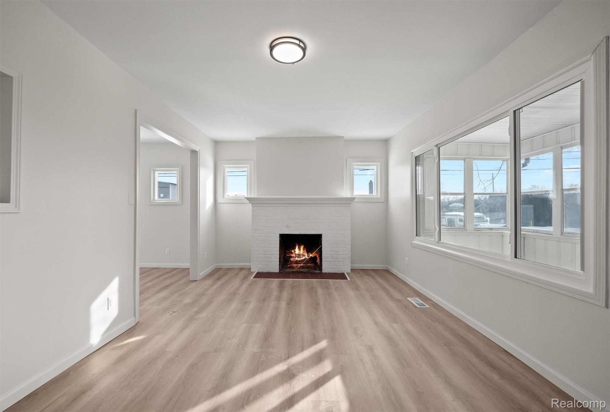 20734 Caledonia Avenue