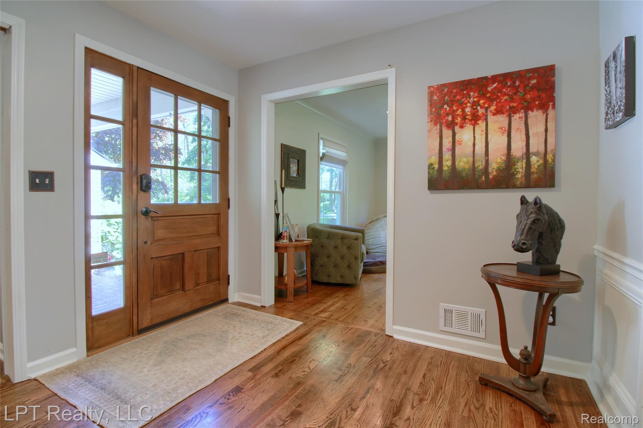 47300 Maplebrook