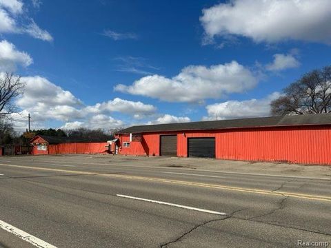 5901 N DORT Flint City MI 48505